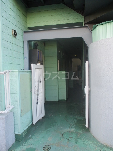 3/8 エントランス