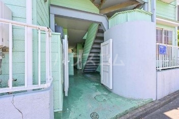 17/21 エントランス