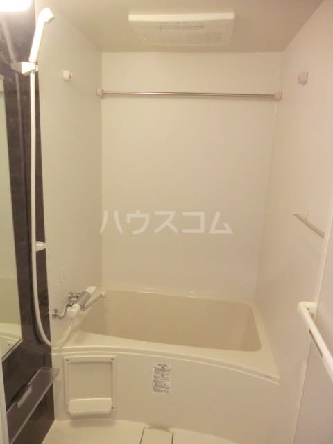 14/30 浴室