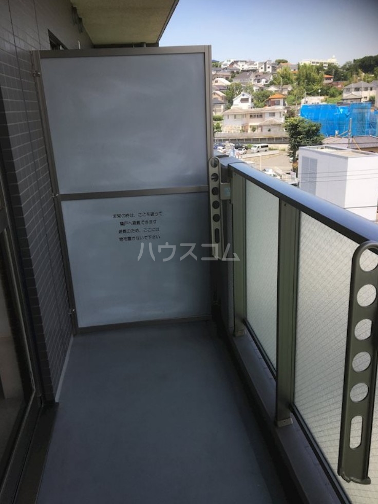15/28 バルコニー