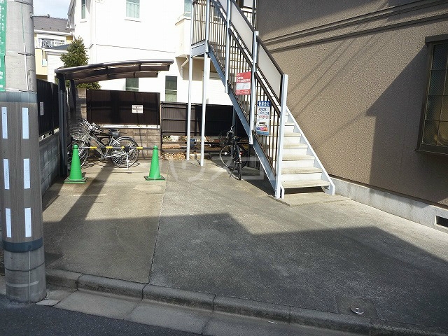 15/25 エントランス