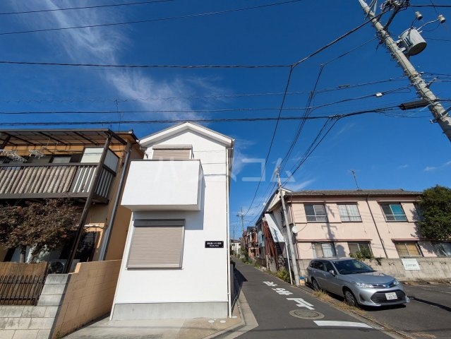 2/5 エントランス