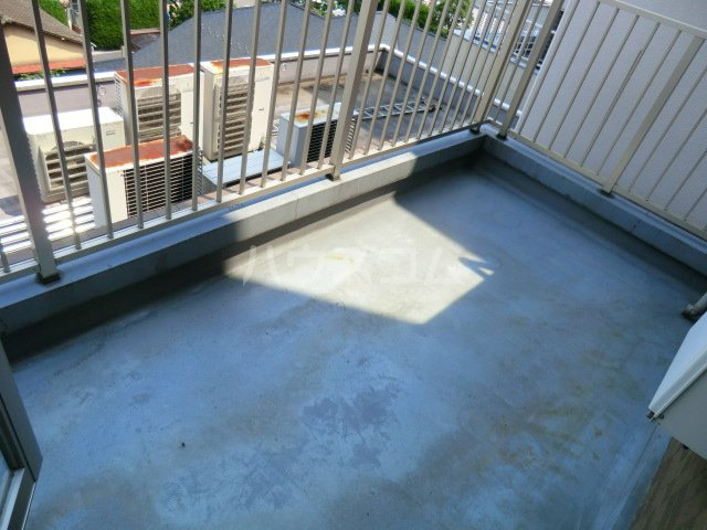 13/29 バルコニー