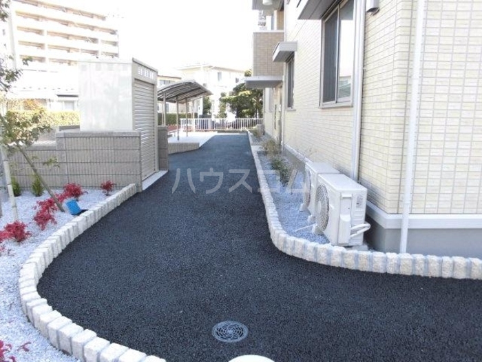 4/7 駐車場