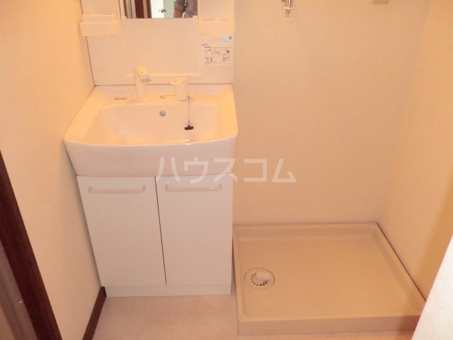 13/30 洗面