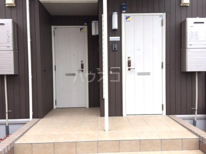 3/10 エントランス