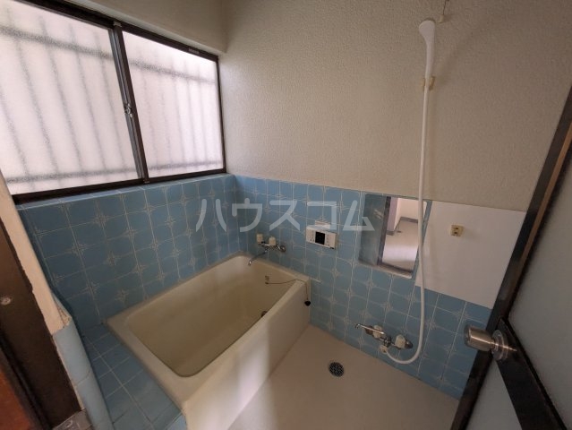 18/30 浴室