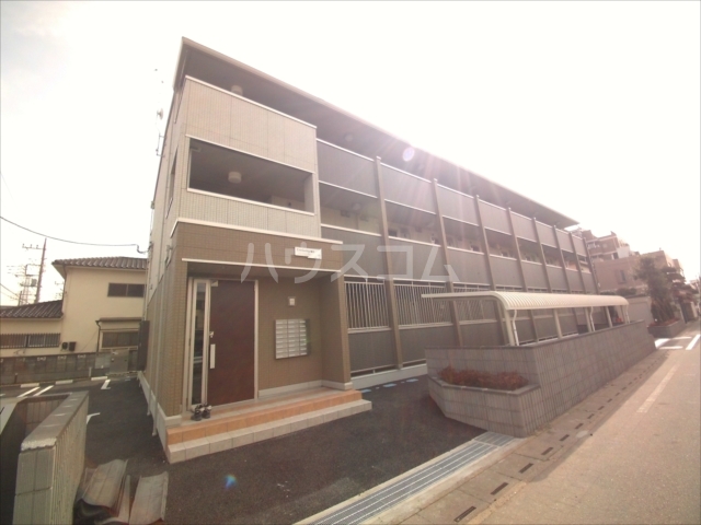 17/28 エントランス