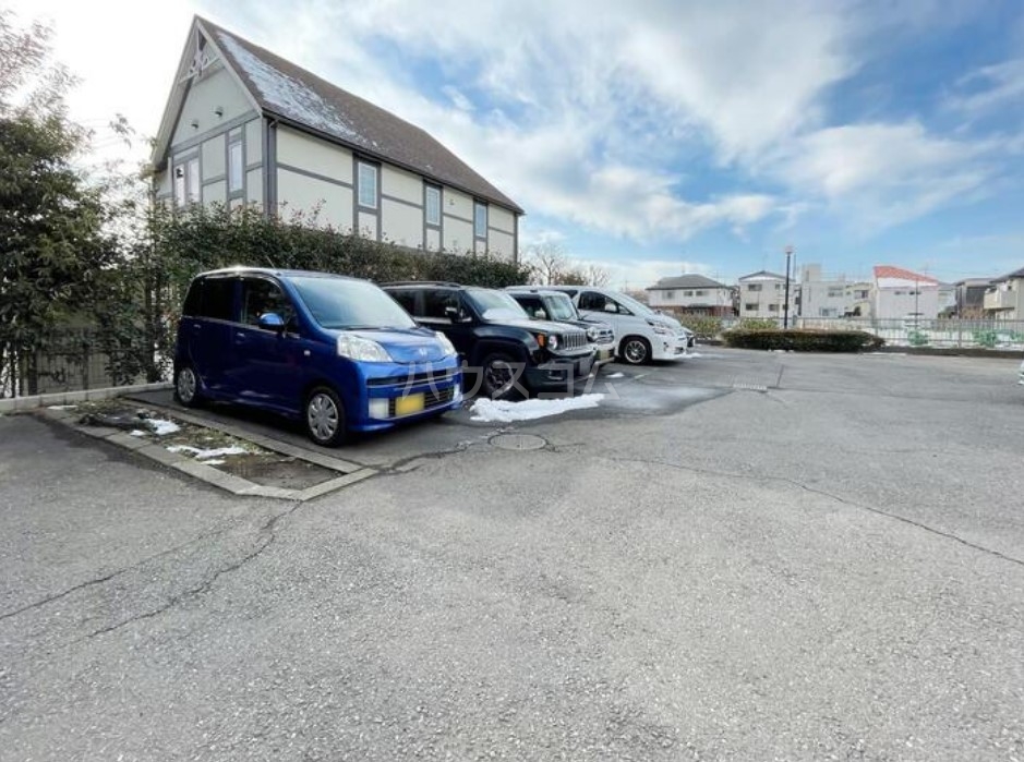 21/25 駐車場