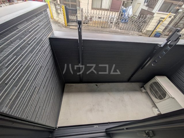 19/30 バルコニー