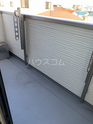 17/28 バルコニー
