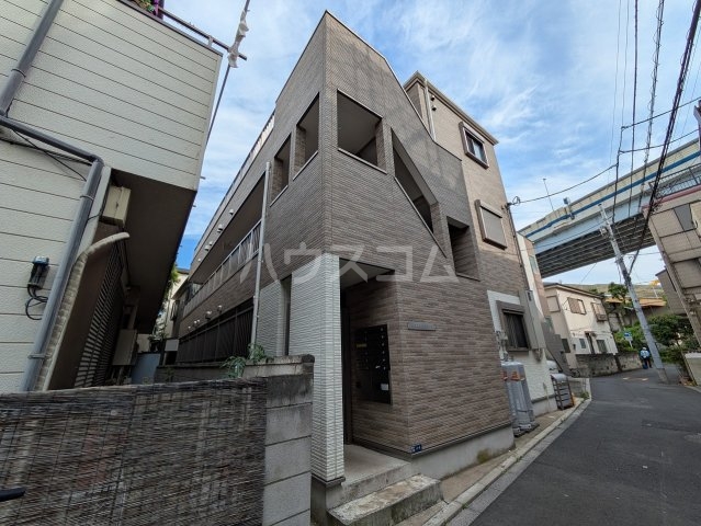 2/30 外観