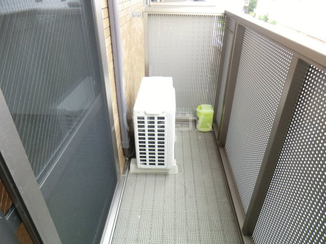 21/30 バルコニー