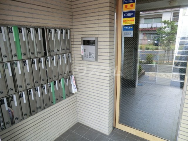 15/25 エントランス