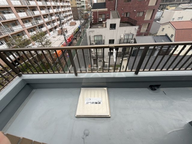 19/30 バルコニー