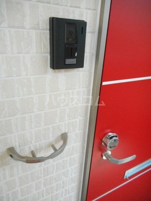 26/30 エントランス