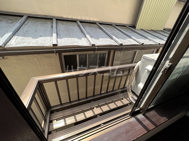 16/22 バルコニー
