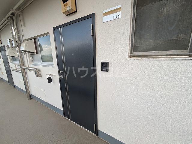 29/30 エントランス