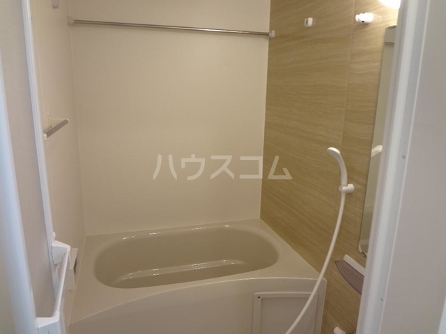 16/30 浴室