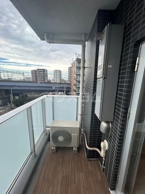 13/22 バルコニー