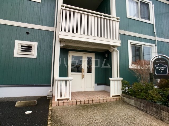 2/4 エントランス