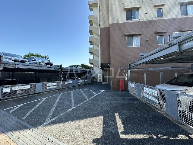 29/30 駐車場