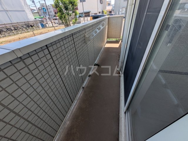 23/30 バルコニー