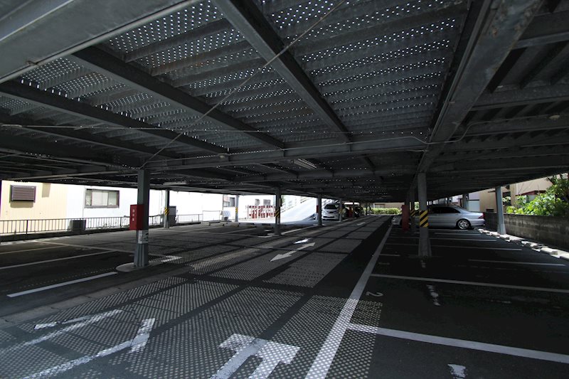 21/30 駐車場