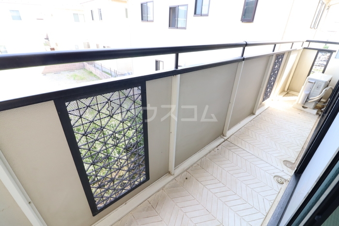 22/30 バルコニー