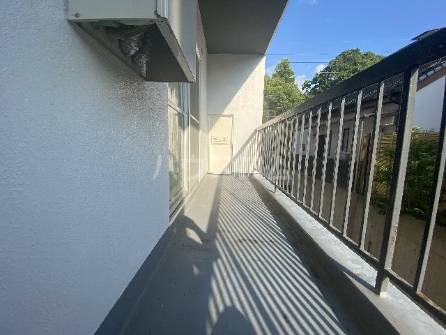 13/23 バルコニー