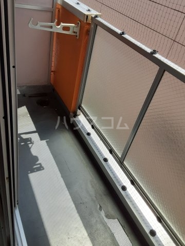 20/30 バルコニー