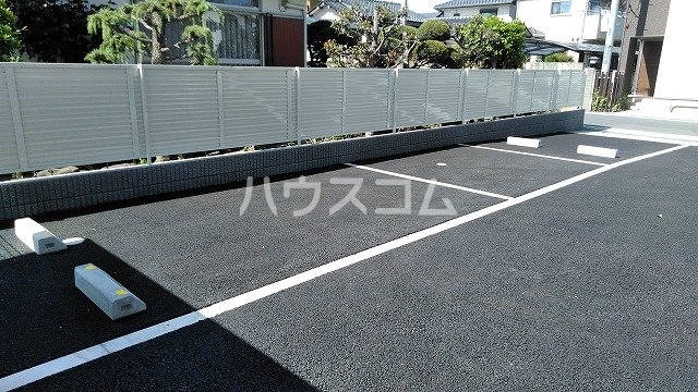 15/23 駐車場