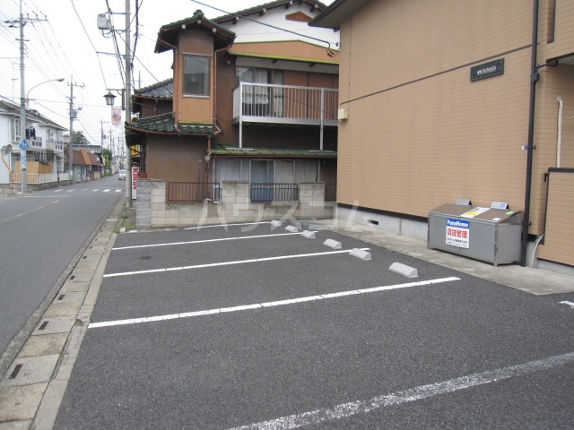 22/23 駐車場