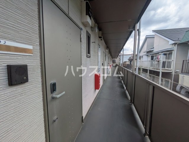 14/18 エントランス