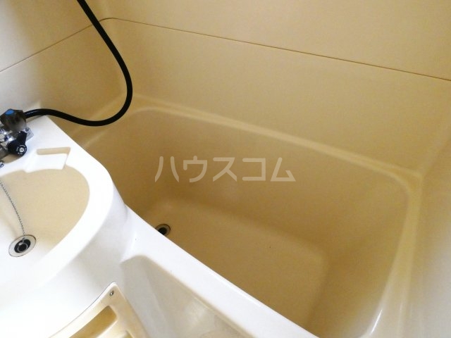 13/25 浴室