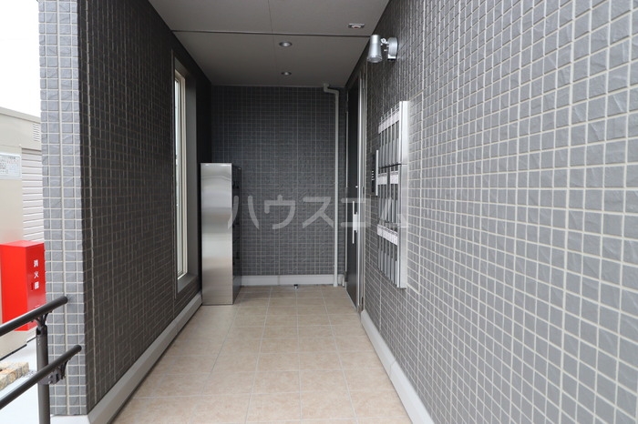 17/24 エントランス