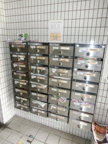 20/28 エントランス