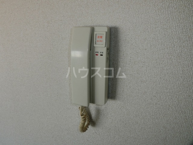 17/25 エントランス