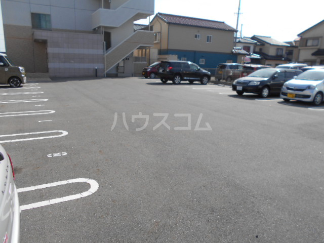 4/12 駐車場
