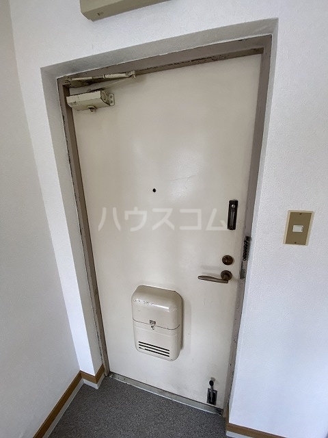 14/30 玄関