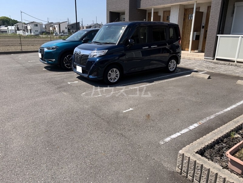 16/24 駐車場