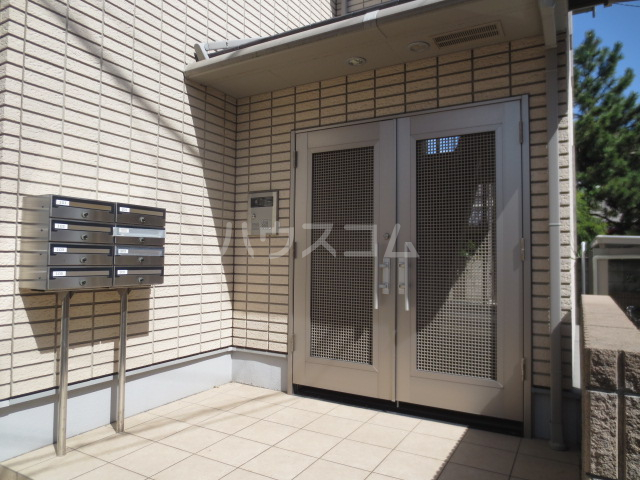 20/25 エントランス