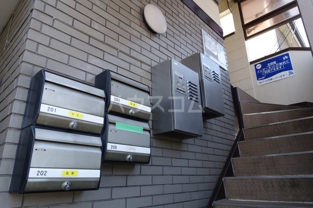 29/30 エントランス