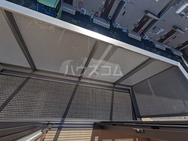 16/20 バルコニー