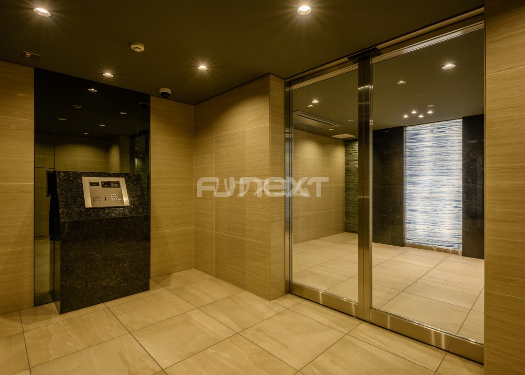 6/7 エントランス