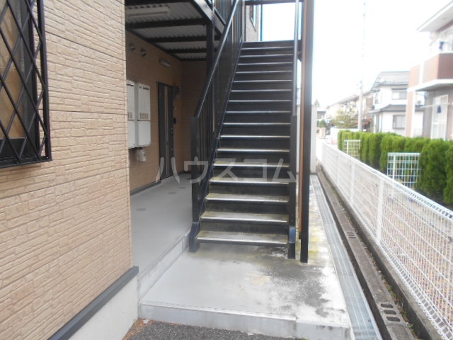 20/27 エントランス