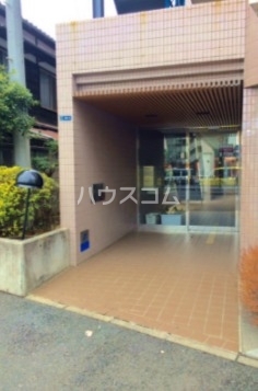 15/22 エントランス