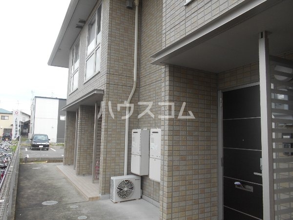 17/25 エントランス