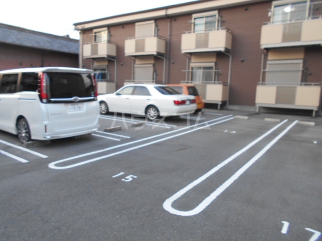 2/11 駐車場