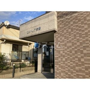 17/25 エントランス